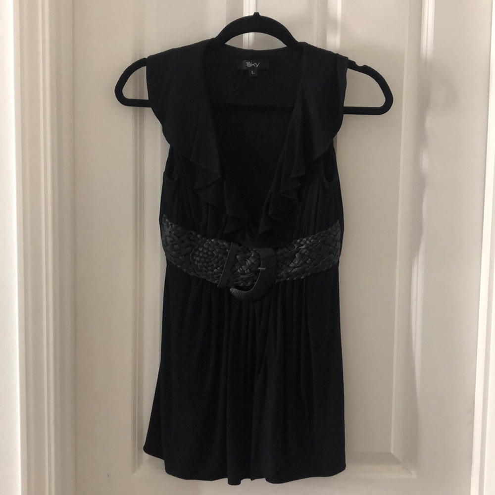 Sky top with leather belt